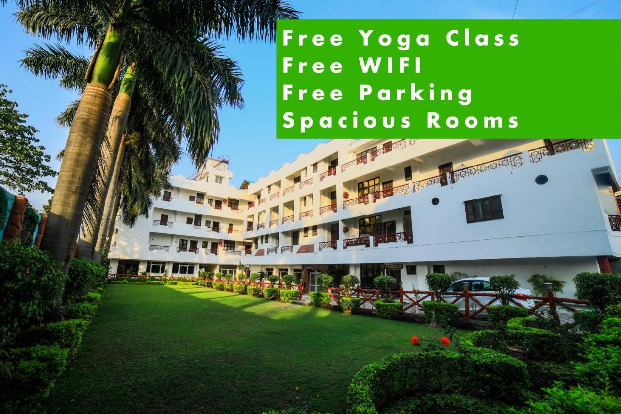 Hotel Neeraj Bhawan- Triveni Ghat Rishīkesh Dış mekan fotoğraf